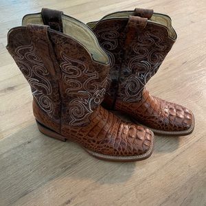 Leather faux gator skin cowboy boots